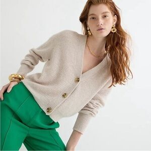 J. Crew Ribbed V-Neck Cardigan Sweater Size M Alpaca Wool Beige Winter Cozy Crop